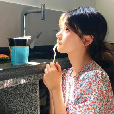 洞穴里的医院