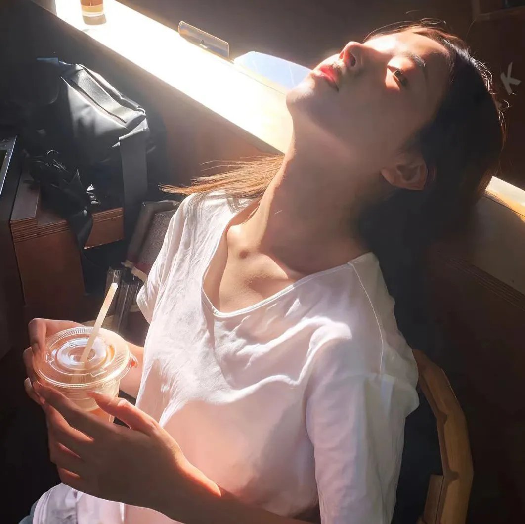 情谜艾曼纽